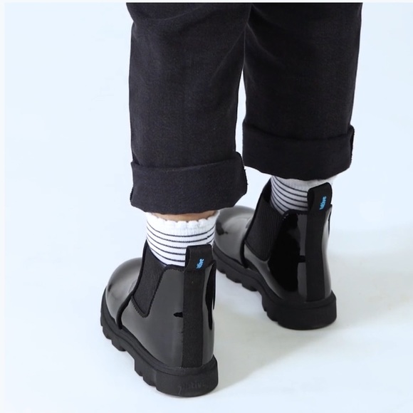 Native  Toddler & Big Kid Kensington Gloss Boots black - Picture 3 of 11